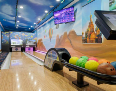 WONDERFUL WORLD BOWLING VILLA